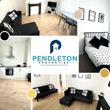 Modern 3 Bed House With Free Parking And Wi-Fi Vila Preston  Exterior foto