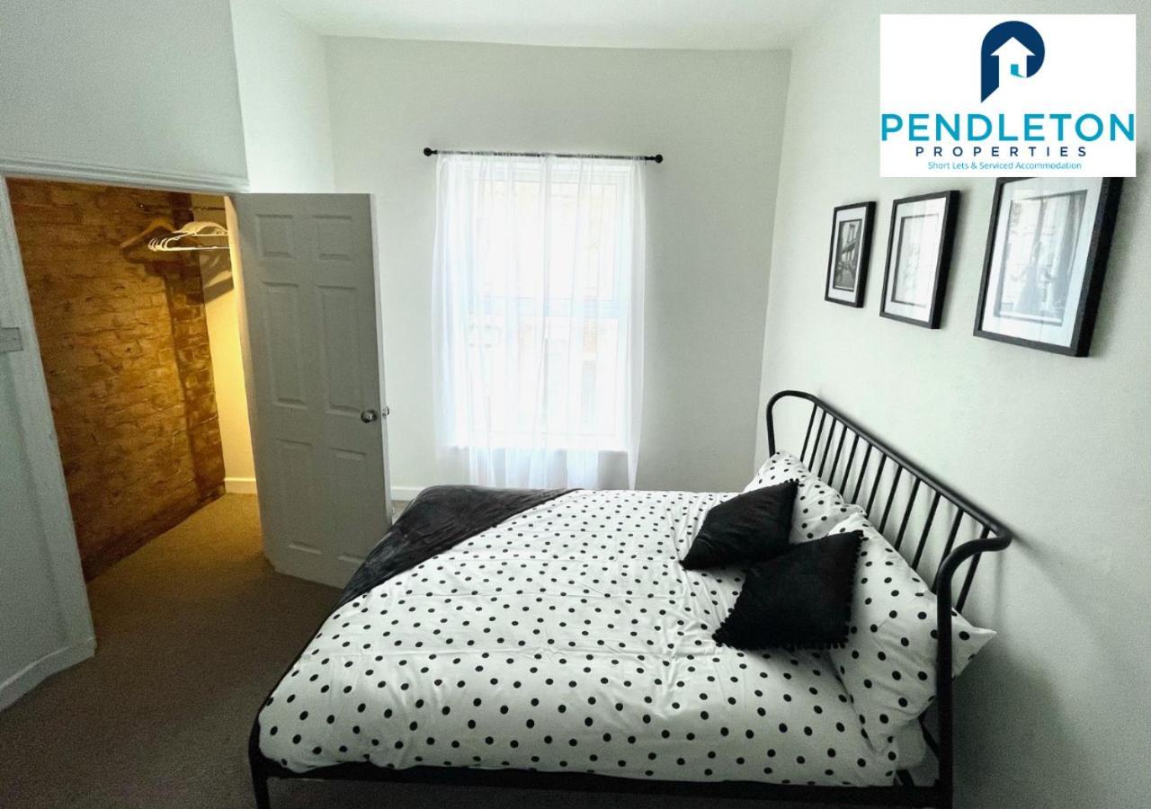 Modern 3 Bed House With Free Parking And Wi-Fi Vila Preston  Exterior foto